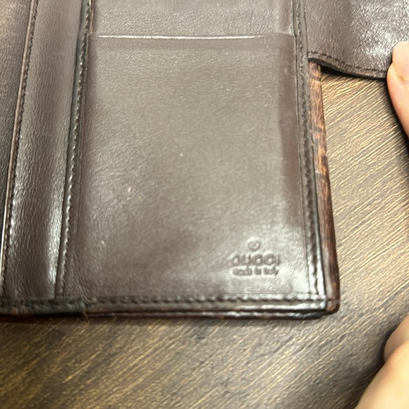 Authentic Gucci Chocolate Brown Wallet w/ Gold Hardware - Picture 5 of 10